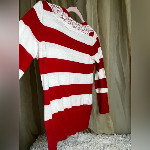 Sold…Pleione Cardigan With Lace Trim - Picture 3 of 7